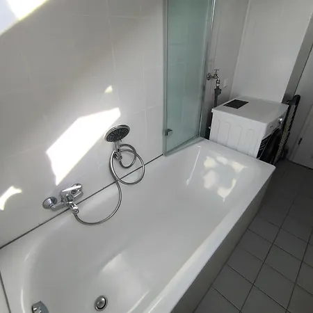 Furnished Two-room 5p With Separate Additional 3p 아파트 *