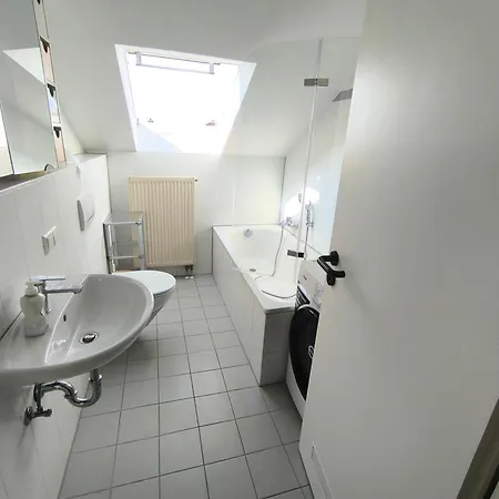 Furnished Two-room 5p With Separate Additional 3p 아파트 로르슈