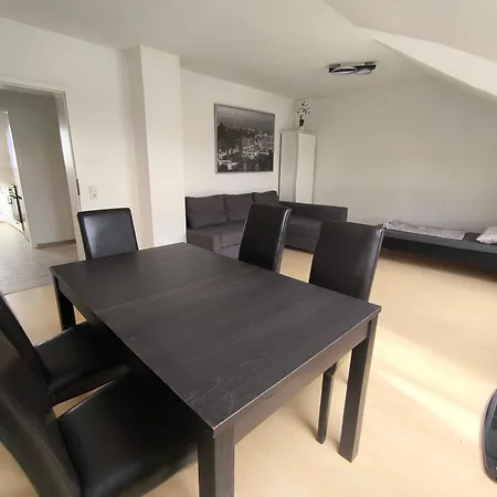 Furnished Two-room 5p With Separate Additional 3p 아파트 로르슈