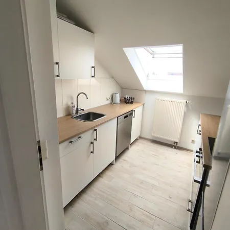 Furnished Two-room 5p With Separate Additional 3p 아파트